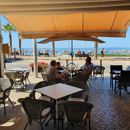 Apartamento T2-mamamia Ii Frente Mar *